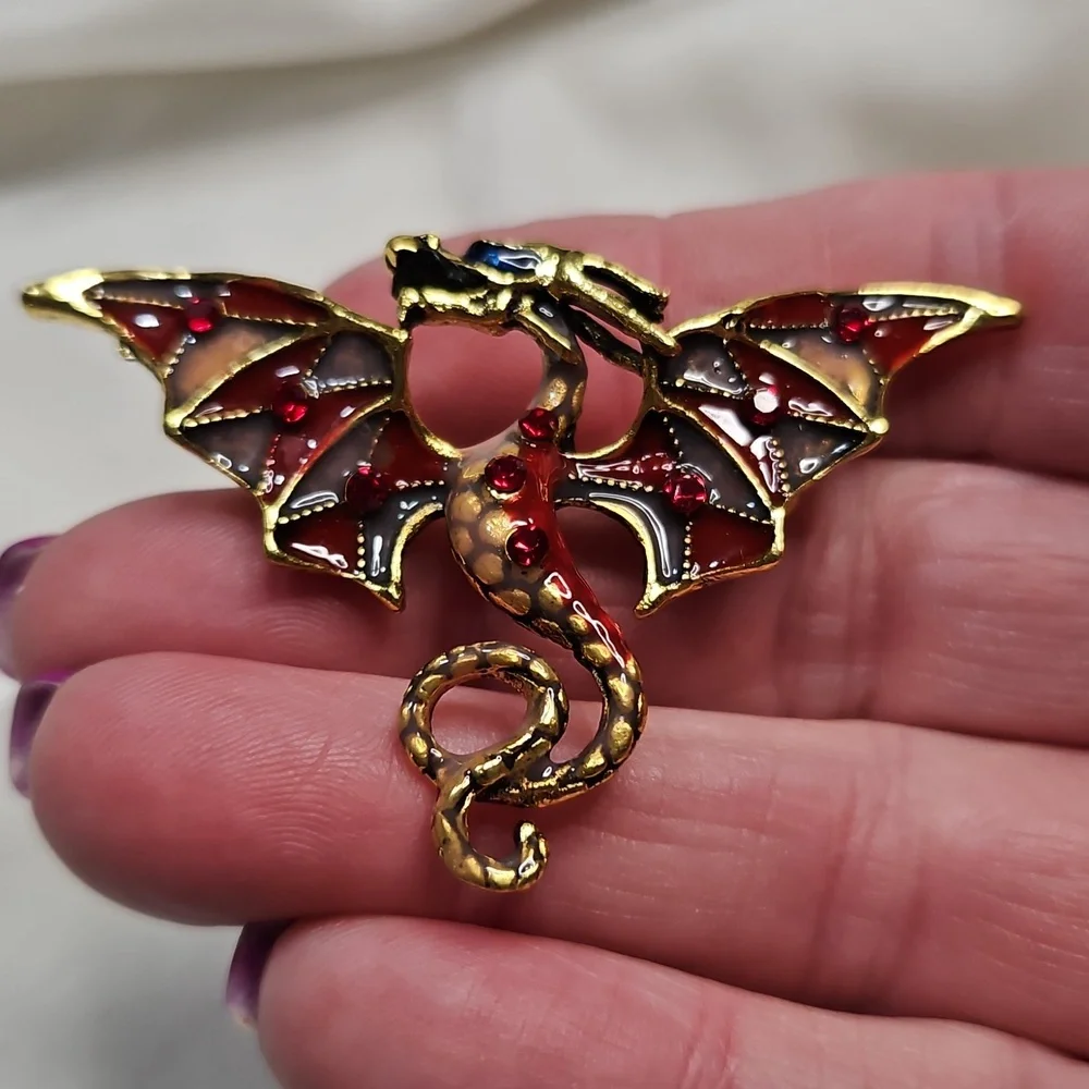 Women's Retro Vintage Style Red Rhinestone Gold Dragon Brooch Pin NWOT Fashion